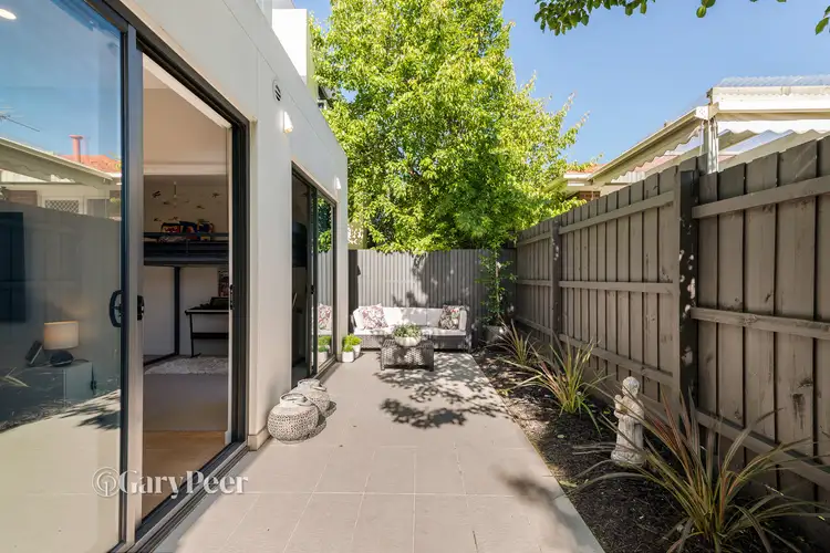3/14 Maroona Road, Carnegie VIC 3163
