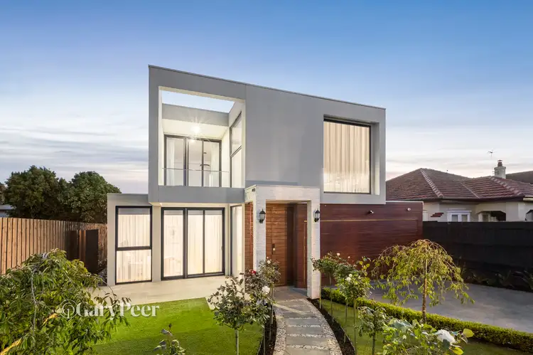 14 Bundeera Road, Caulfield South VIC 3162