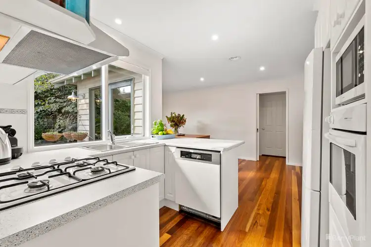 Sixth view of Homely unit listing, 2/26 Luck Street, Eltham VIC 3095