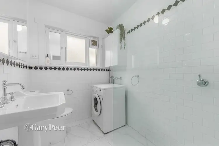 Sixth view of Homely apartment listing, 5/2A Ravens Grove, St Kilda East VIC 3183