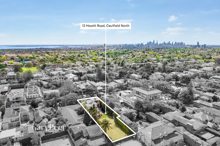 12 Howitt Road, Caulfield North VIC 3161