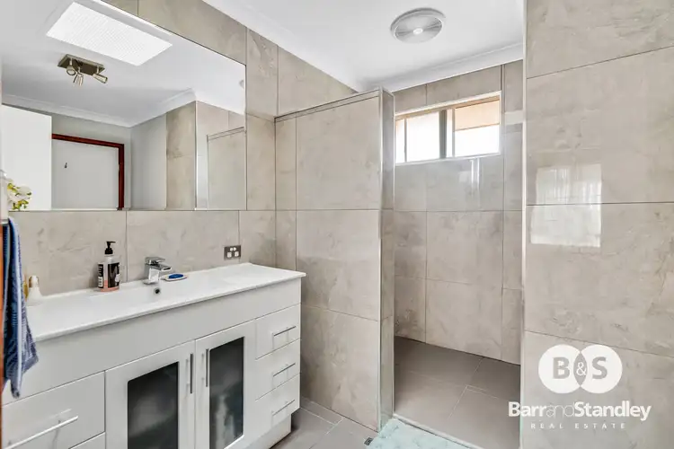 Seventh view of Homely house listing, 2 Marriot Place, Australind WA 6233