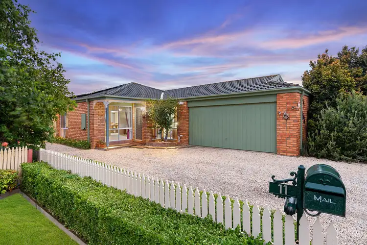 11 John Vear Close, Hastings VIC 3915