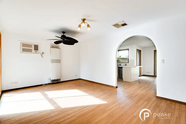 Fifth view of Homely house listing, 15 Toirram Crescent, Cranbourne VIC 3977