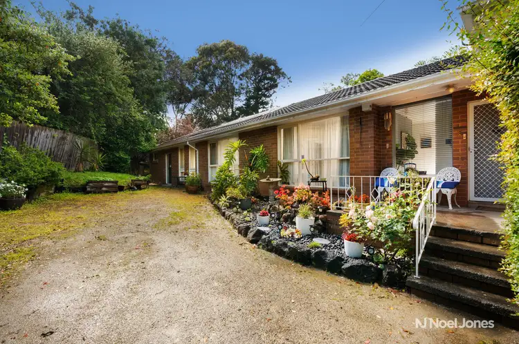9 Wayne Avenue, Boronia VIC 3155