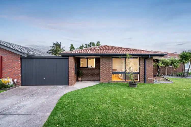 41 Arnold Drive, Chelsea VIC 3196