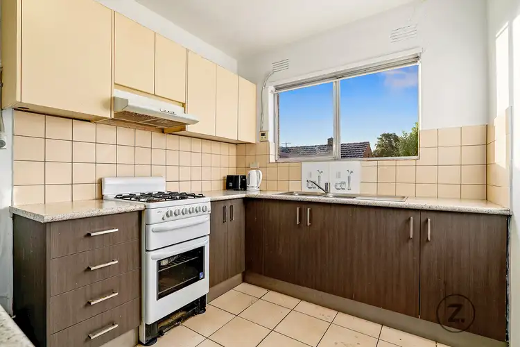 Fifth view of Homely apartment listing, 2/1927 Dandenong Road, Clayton VIC 3168