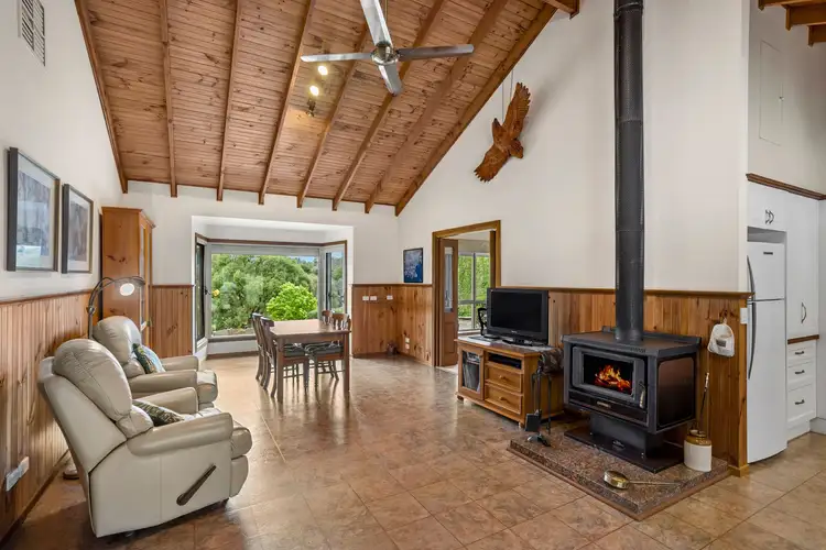 Sixth view of Homely house listing, 10 Shirley Drive, Taradale VIC 3447