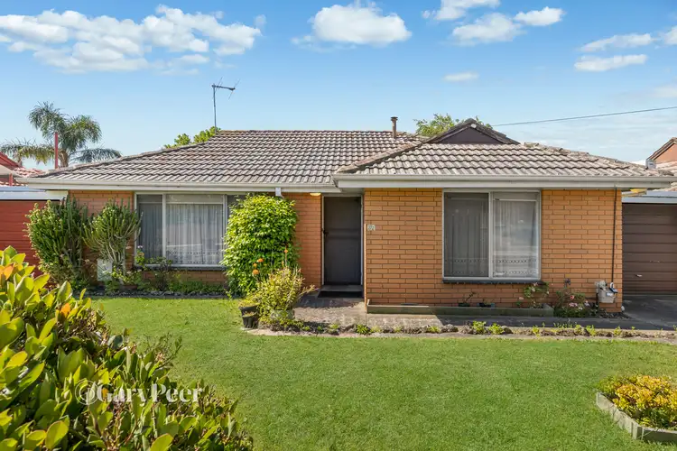 Second view of Homely villa listing, 2/2 Celia Street, Bentleigh East VIC 3165