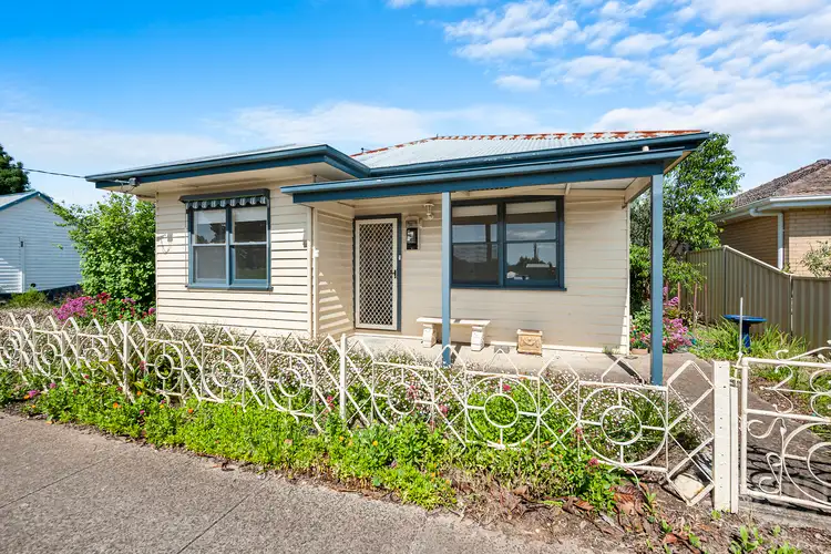 4 Reed Street, Creswick VIC 3363