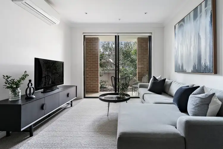 Fourth view of Homely apartment listing, 4/26 Beaurepaire Parade, Footscray VIC 3011