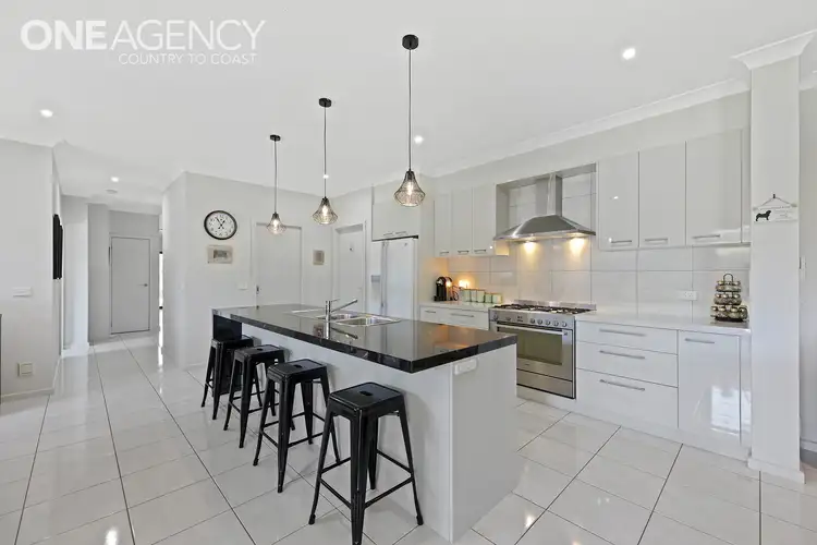 Sixth view of Homely house listing, 12 Armadale Drive, Warragul VIC 3820