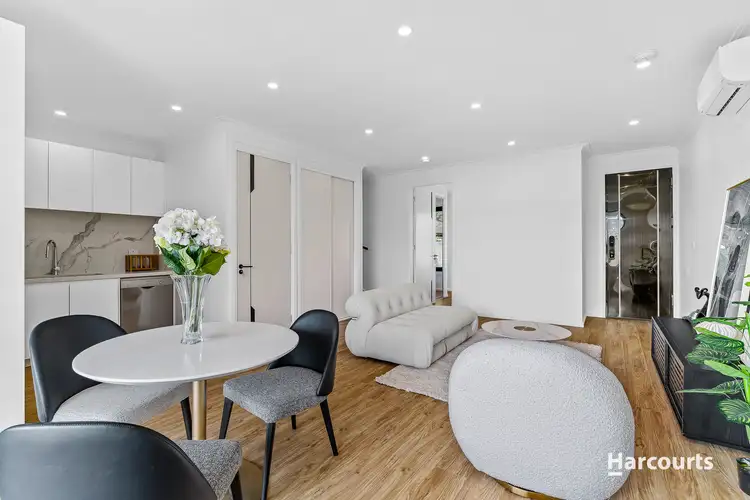 Fourth view of Homely townhouse listing, 4/9 Carlisle Crescent, Hughesdale VIC 3166