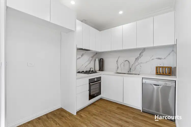 Fifth view of Homely townhouse listing, 4/9 Carlisle Crescent, Hughesdale VIC 3166