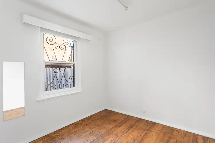 Fourth view of Homely apartment listing, 1/2-4 McIlwrick Street, Windsor VIC 3181
