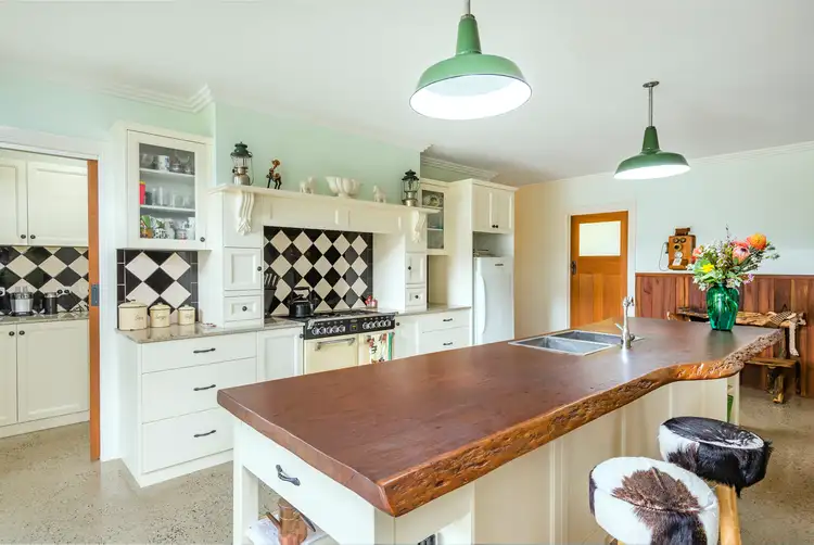 Sixth view of Homely house listing, 252 Gyro Close, Riddells Creek VIC 3431