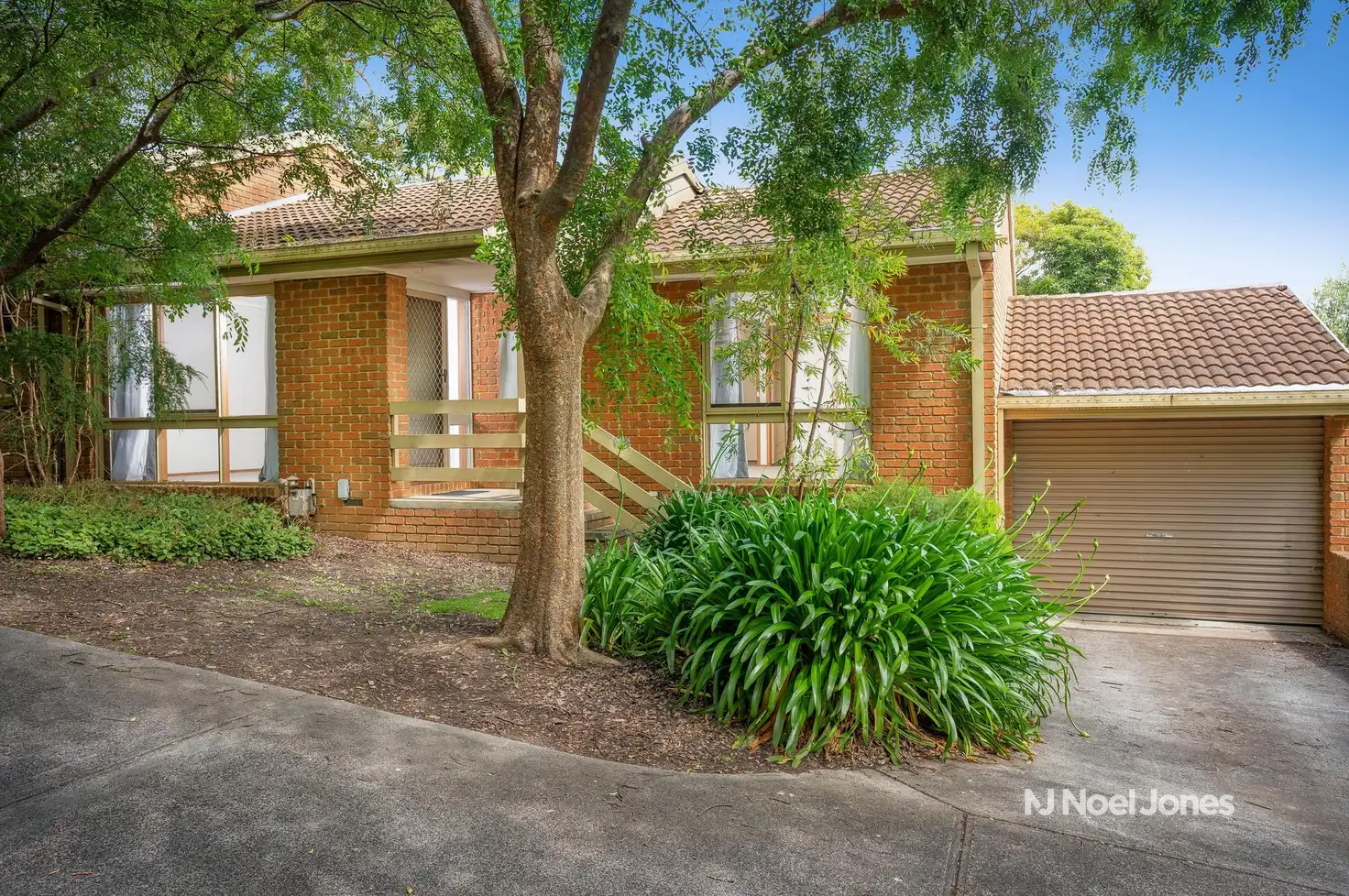 Main view of Homely unit listing, 15/30A Forest Road, Ferntree Gully VIC 3156