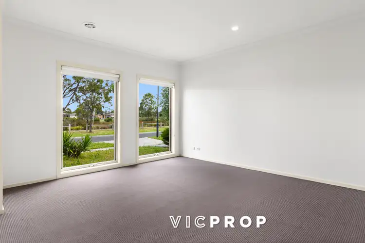 Second view of Homely house listing, 19 Bassendean Court, Tarneit VIC 3029