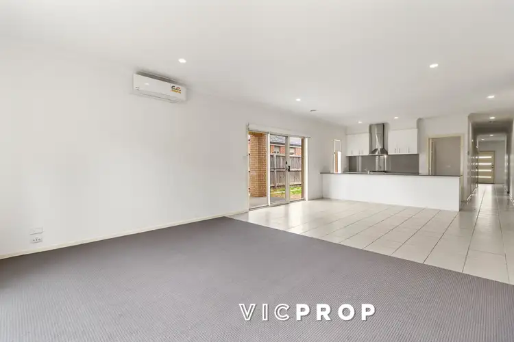 Seventh view of Homely house listing, 19 Bassendean Court, Tarneit VIC 3029