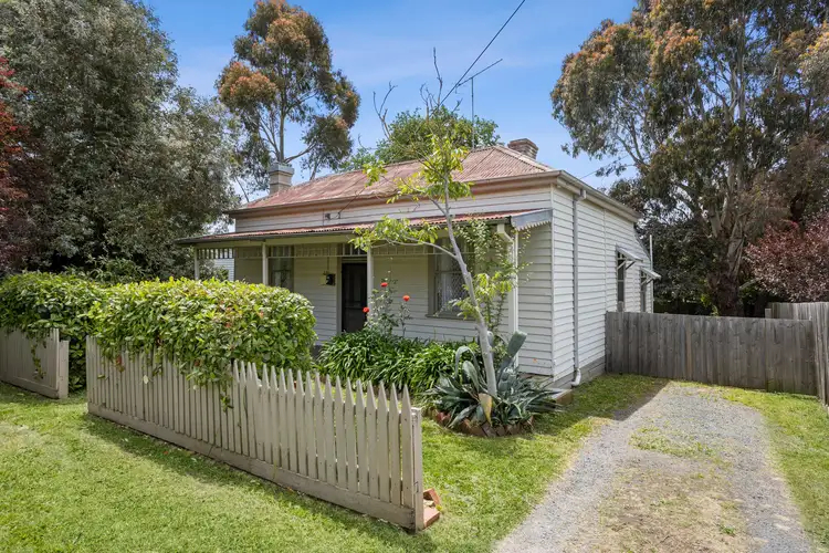 34 Mitchell Street, Kyneton VIC 3444