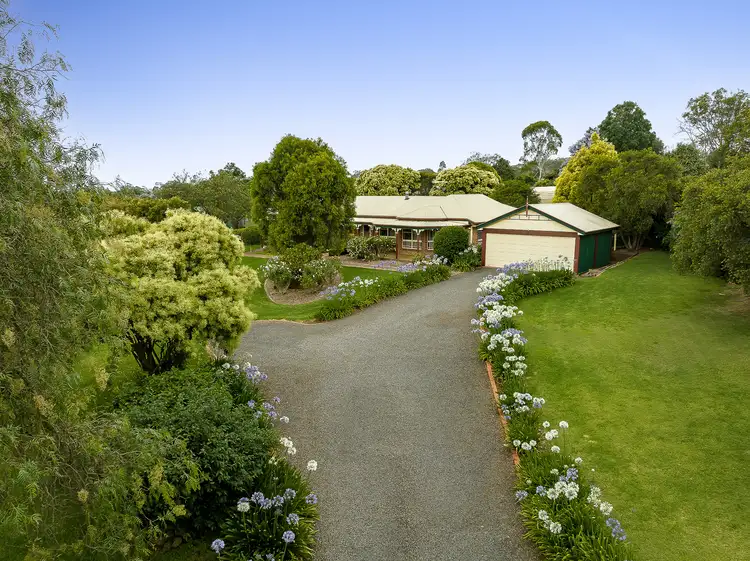6 Woolmer Road, Highfields QLD 4352