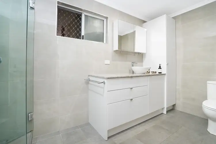 Fourth view of Homely unit listing, 17/11 Chong Wee Avenue, Woolner NT 820