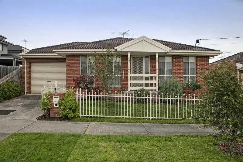 Main view of Homely house listing, 3/16 Farnham Road, Bayswater VIC 3153