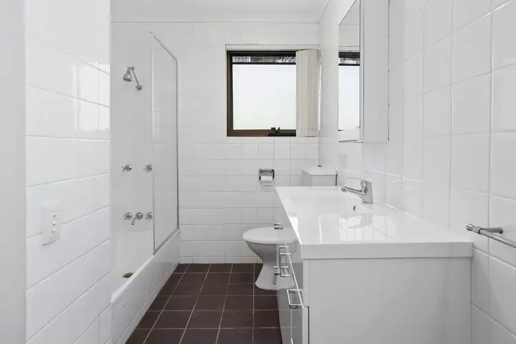 Sixth view of Homely unit listing, 15/9 Land Street, Toowong QLD 4066