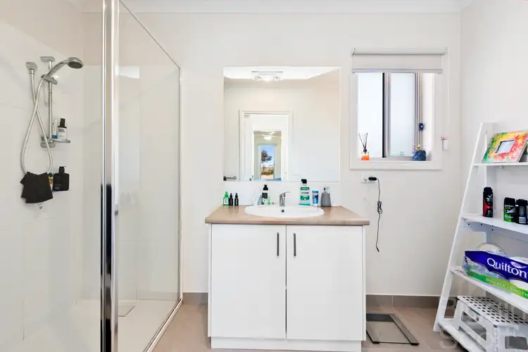 Sixth view of Homely house listing, 3 Kinsman Drive, Lucas VIC 3350