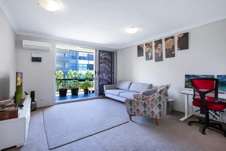 Second view of Homely unit listing, 2/52 Sisley Street, St Lucia QLD 4067