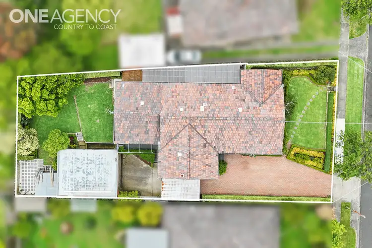 Second view of Homely house listing, 10 Sinclair Street, Warragul VIC 3820