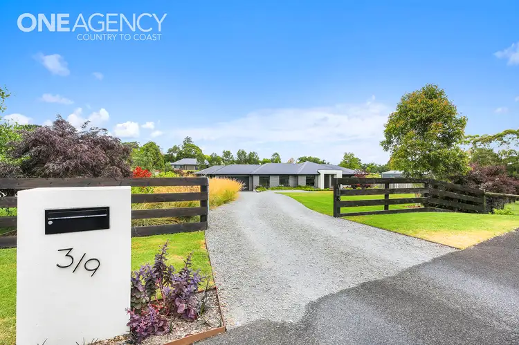 Second view of Homely house listing, 3/9 Dyall Road, Drouin VIC 3818