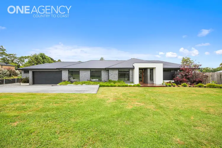 Third view of Homely house listing, 3/9 Dyall Road, Drouin VIC 3818