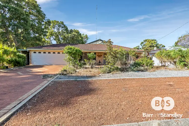 27 Alexander Drive, Waroona WA 6215