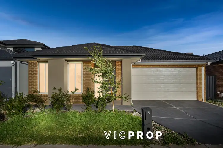 Main view of Homely house listing, 5 Natal Road, Tarneit VIC 3029