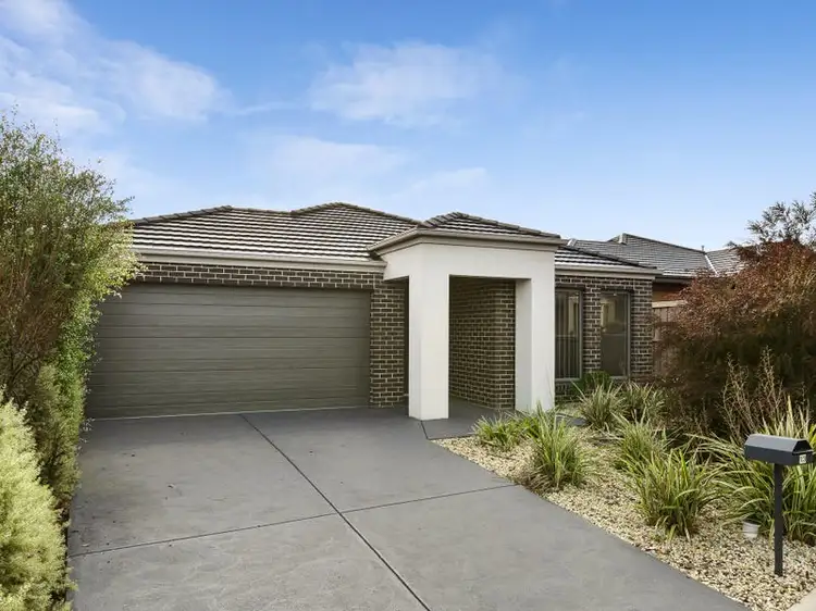 13 Sandover Street, Doreen VIC 3754