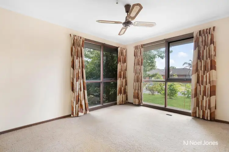 Third view of Homely house listing, 8 Dee Place, Rowville VIC 3178
