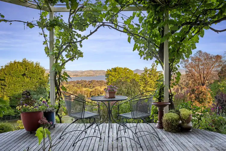 36 Meringa Road, Table Top NSW 2640