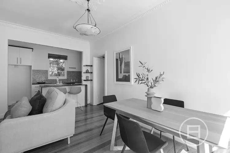 2/33 Eildon Road, St Kilda VIC 3182