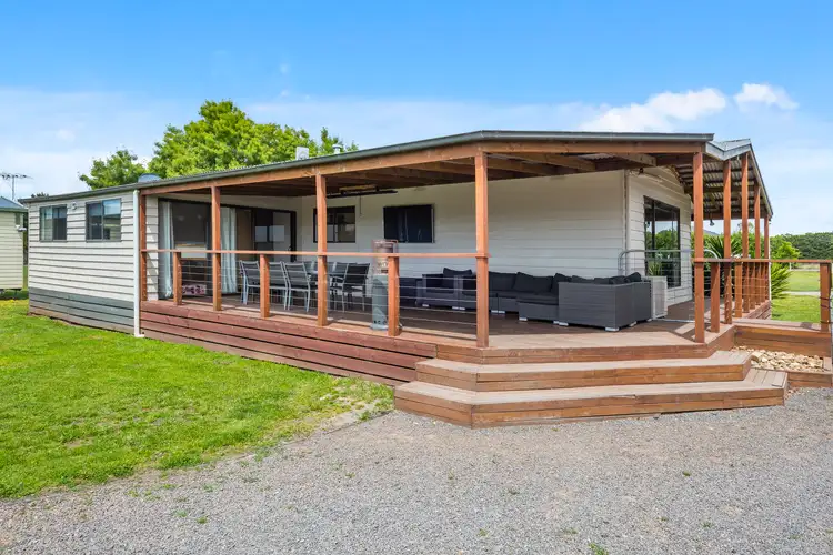Fifth view of Homely house listing, 28 Glenfern Road, Romsey VIC 3434