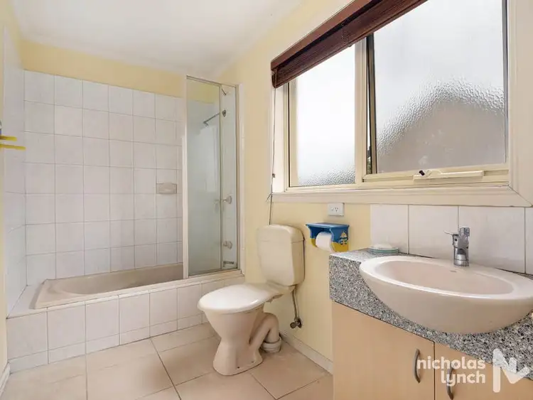 Sixth view of Homely house listing, 4 Fishermans Way, Mornington VIC 3931