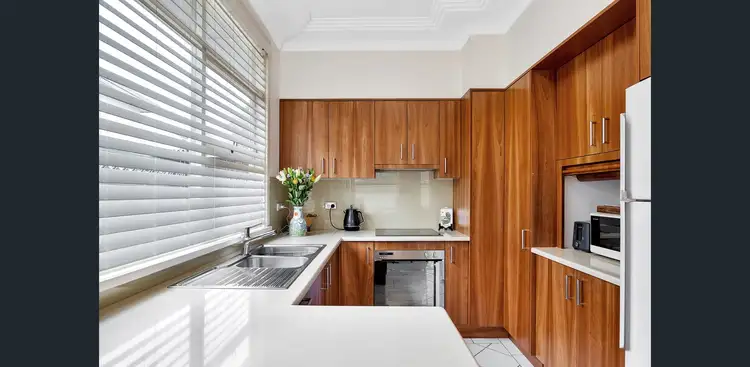 6 Cornock Avenue, Toongabbie NSW 2146