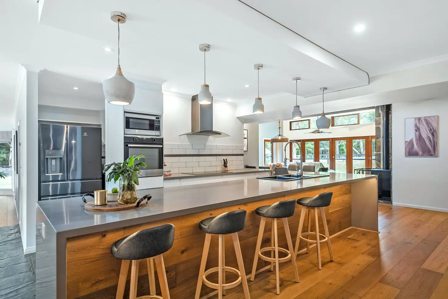 Main view of Homely house listing, 32 Greig Court, Woodend VIC 3442