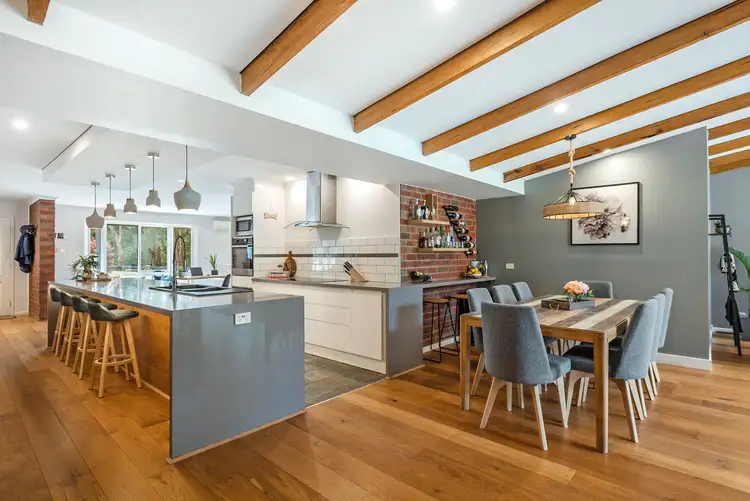 Sixth view of Homely house listing, 32 Greig Court, Woodend VIC 3442