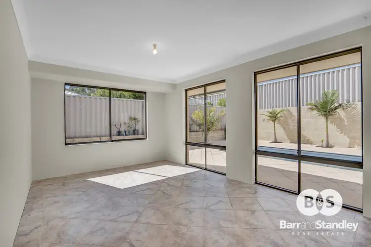 Sixth view of Homely house listing, 5 Meredith Way, Usher WA 6230