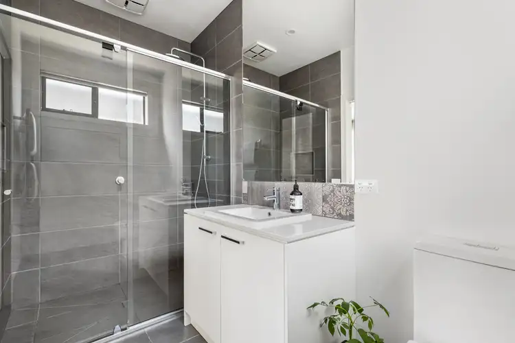 Sixth view of Homely unit listing, 4/43 Central Avenue, Tyabb VIC 3913