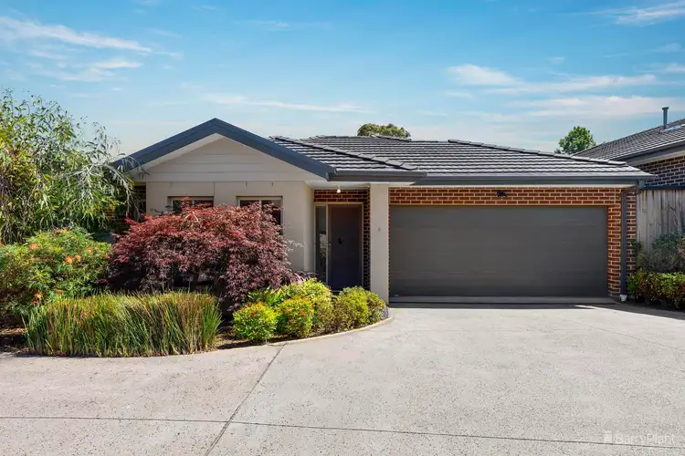 8 Autumn Way, Kilsyth VIC 3137