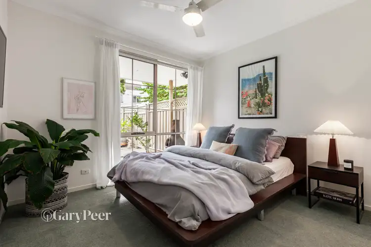 Fourth view of Homely unit listing, 2/156 Kangaroo Road, Hughesdale VIC 3166