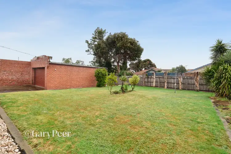 Sixth view of Homely house listing, 8 Newham Grove, Ormond VIC 3204