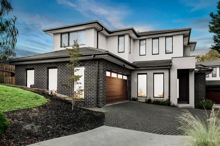 1/2 Lynda Court, Doncaster East VIC 3109